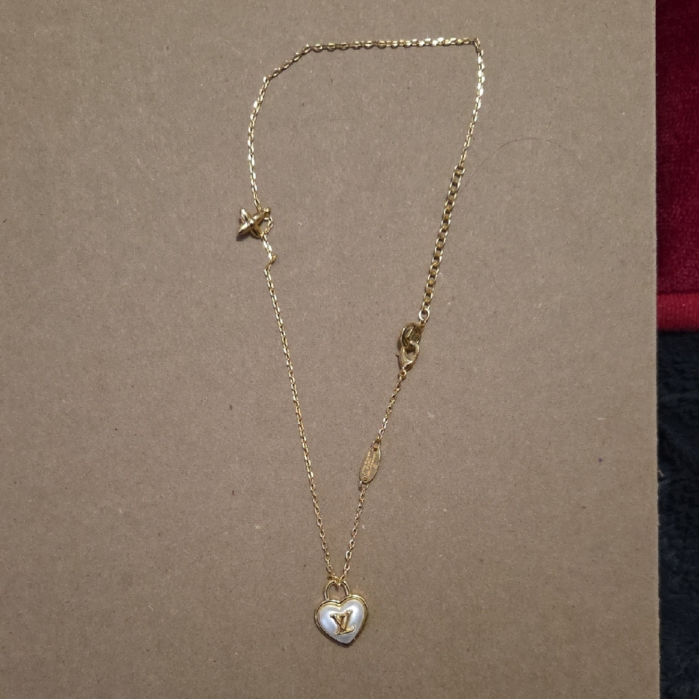 Gold Heart Pendant Necklace
